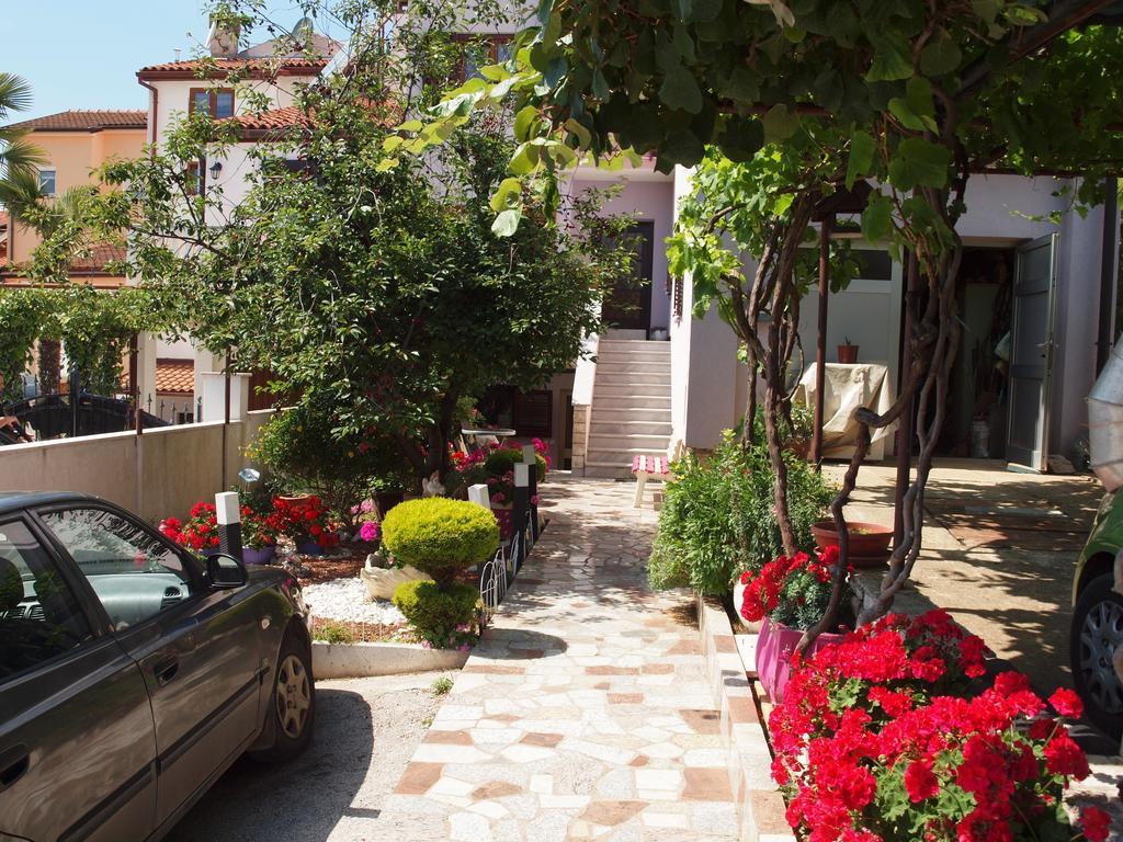 Apartments Zufic Штинян Екстер'єр фото