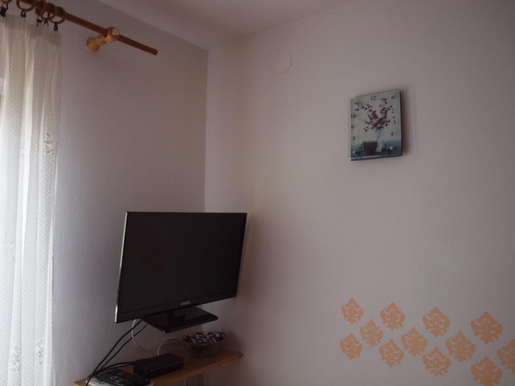 Apartments Zufic Штинян Екстер'єр фото