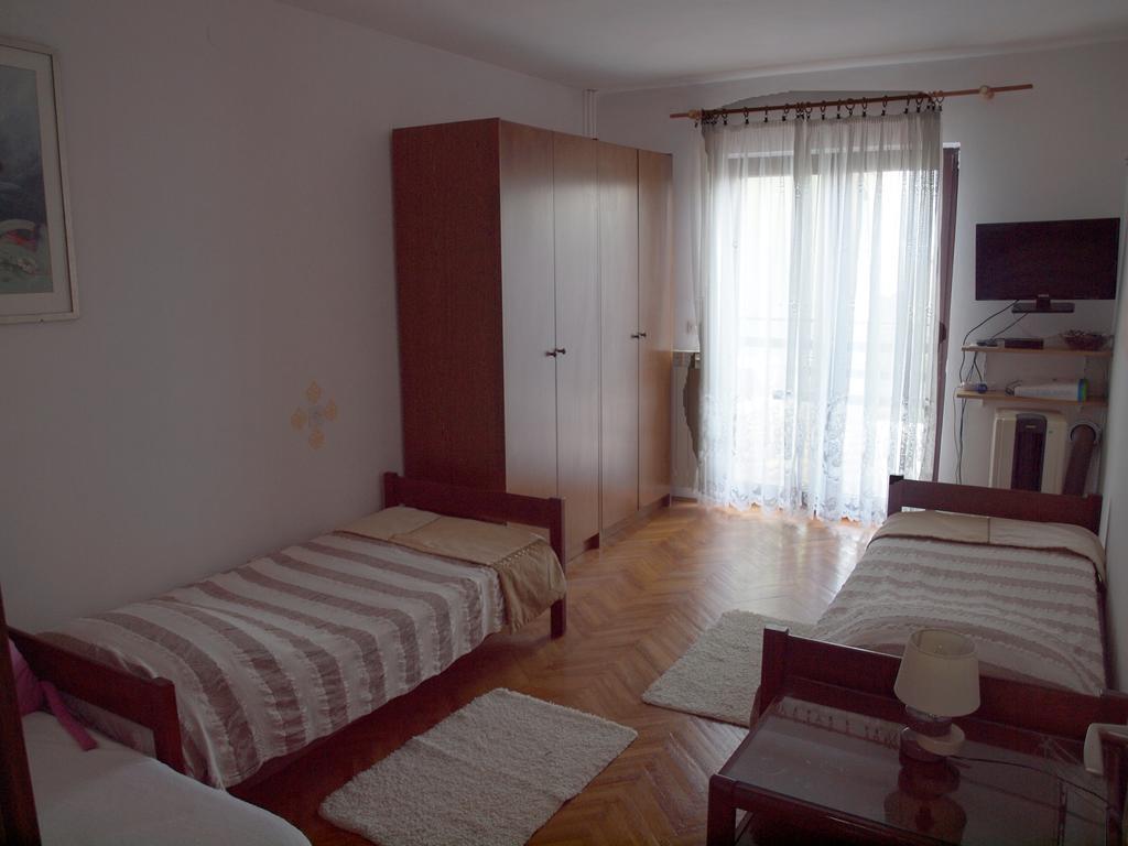 Apartments Zufic Штинян Екстер'єр фото