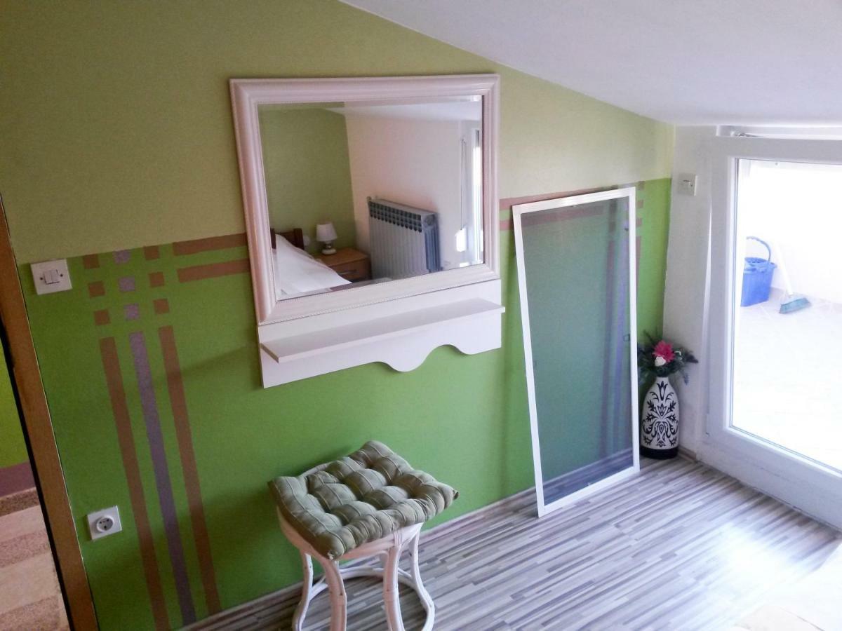 Apartments Zufic Штинян Екстер'єр фото