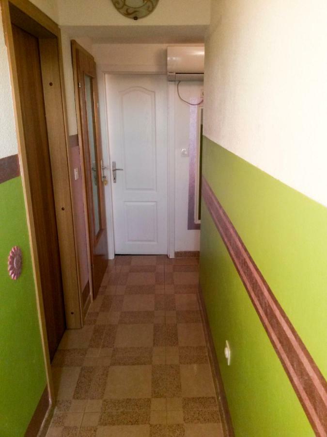 Apartments Zufic Штинян Екстер'єр фото